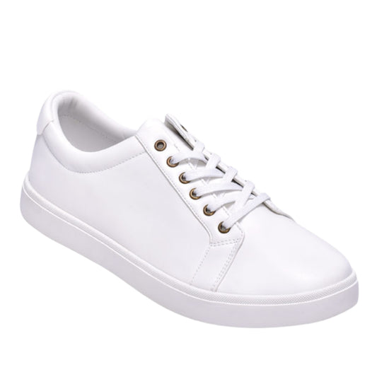 KCT Menswear's timeless classic white low-top leather sneakers.