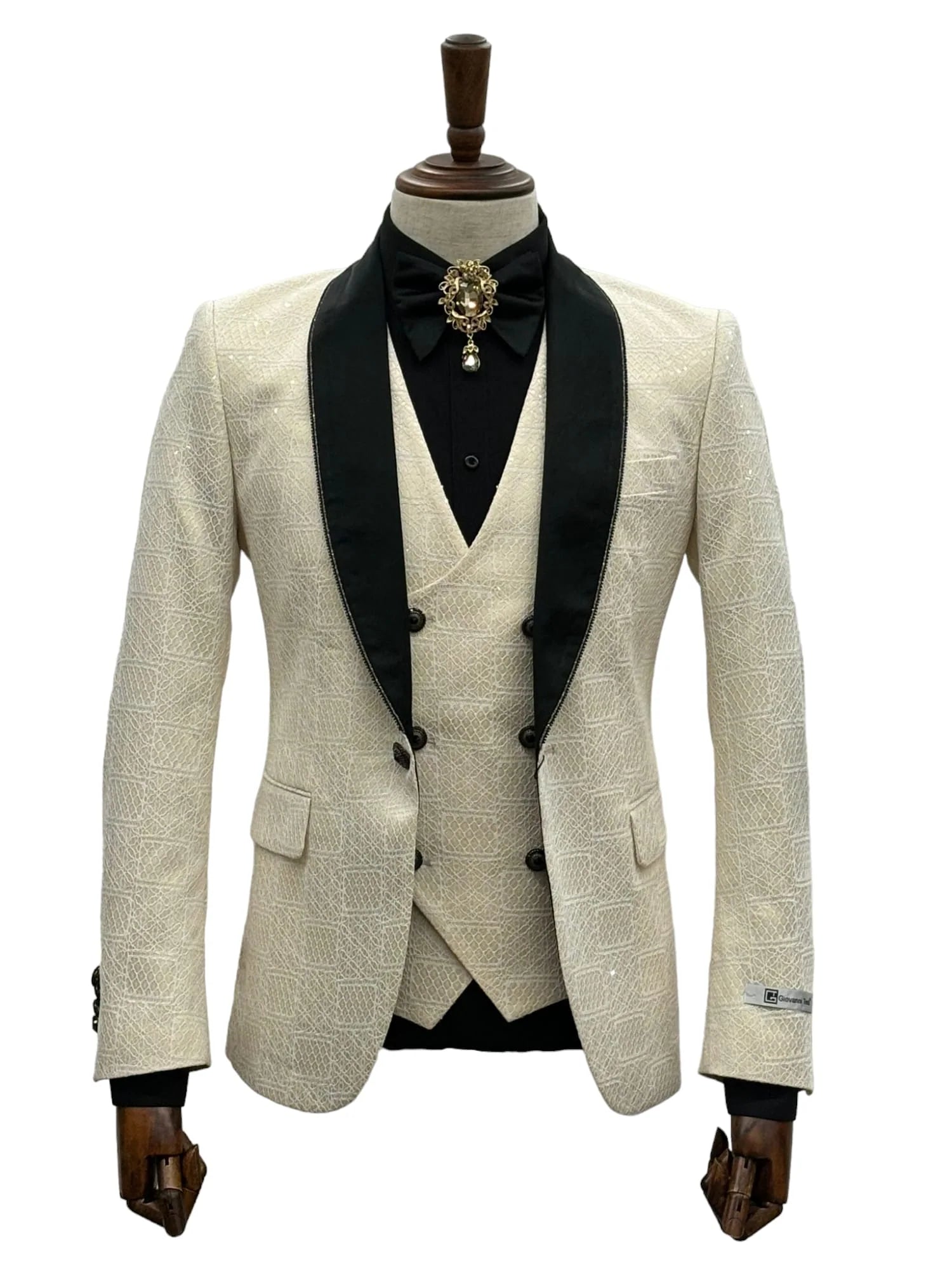 Ivory Luxe Tuxedo Set with brocade detail, embodying vintage elegance and sophistication."