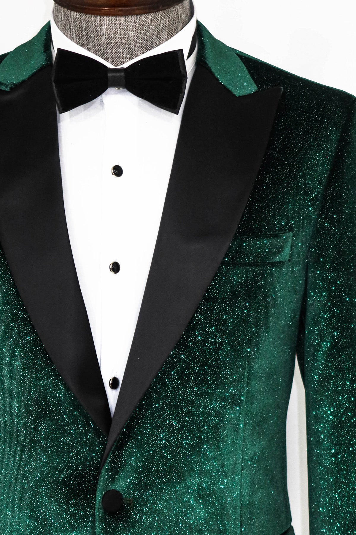KCT Menswear - Men's Velvet Emerald Green Shiny Silver Sparkle Prom Blazer with Peak Black Satin Lapel - Luxurious and Stylish for Prom and Formal events